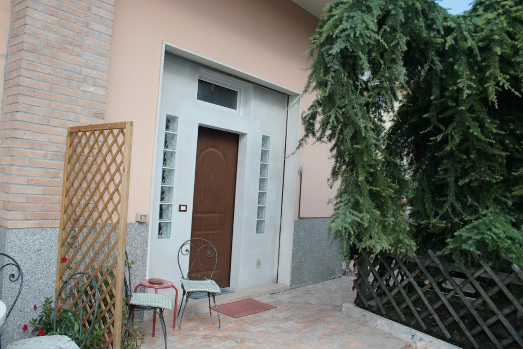 I Gemelli Holiday House Пескара Екстериор снимка